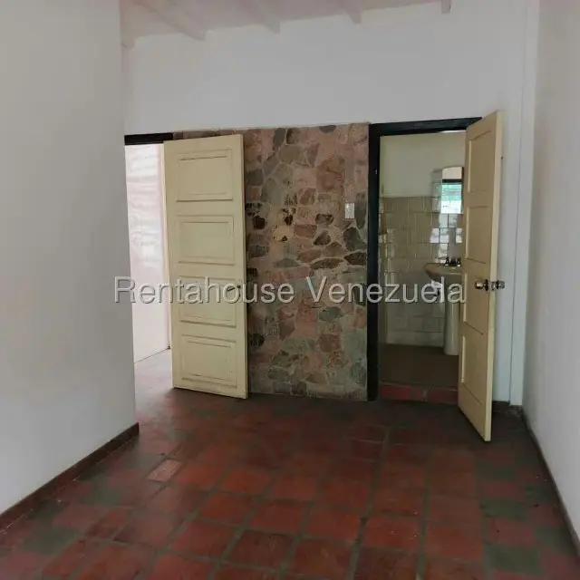 Casa (Duplex) en Venta en El Paraiso, Distrito Metropolitano - 17