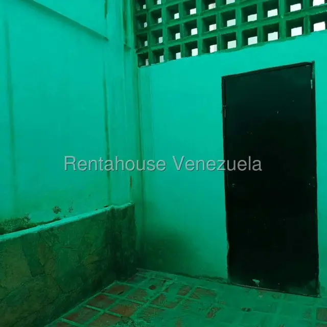Casa (Duplex) en Venta en El Paraiso, Distrito Metropolitano - 37