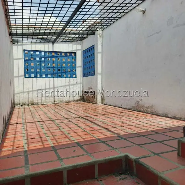 Casa (Duplex) en Venta en El Paraiso, Distrito Metropolitano - 38