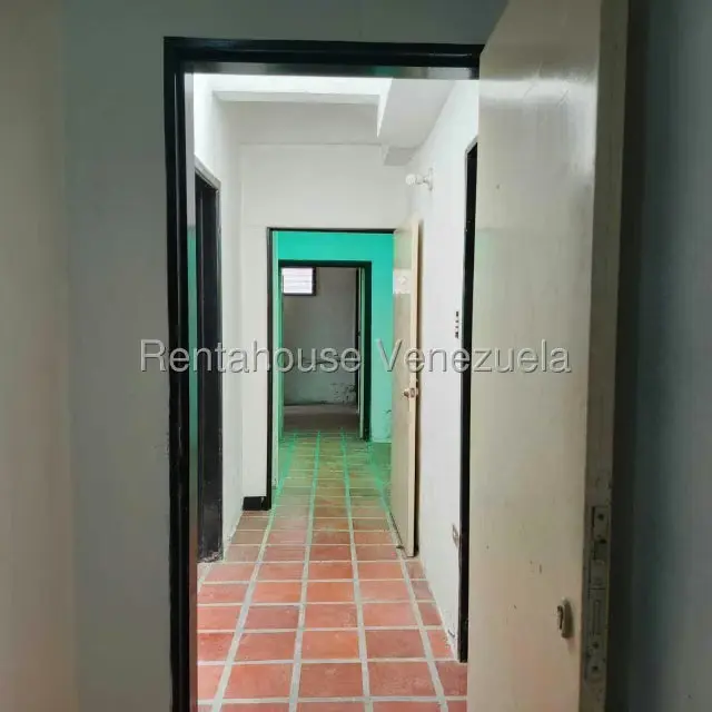 Casa (Duplex) en Venta en El Paraiso, Distrito Metropolitano - 41