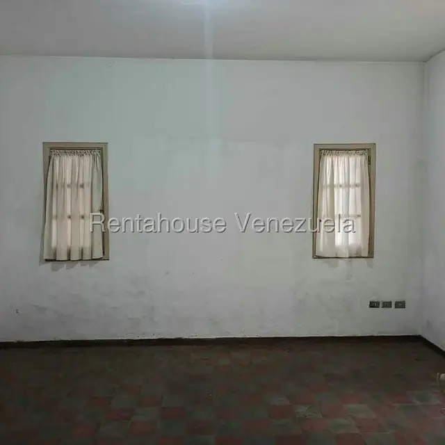 Casa (Duplex) en Venta en El Paraiso, Distrito Metropolitano - 42