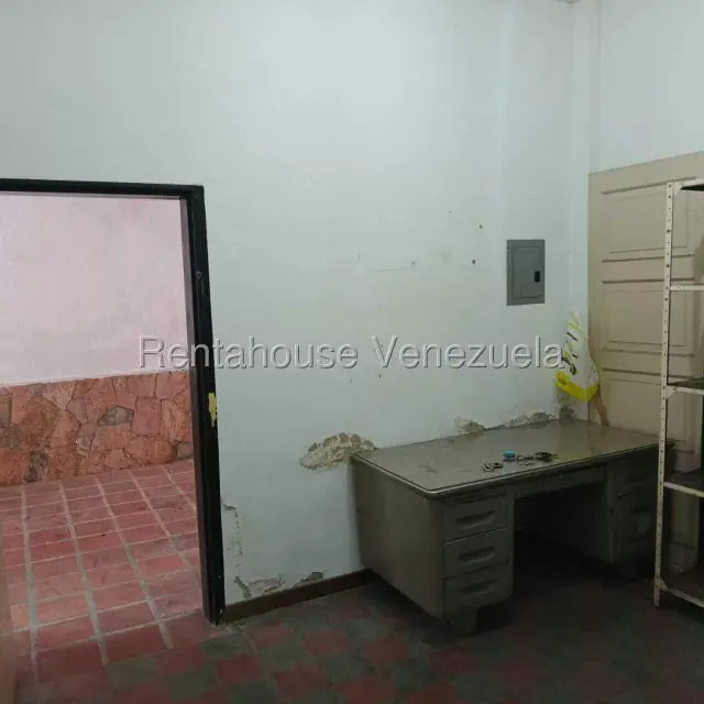 Casa (Duplex) en Venta en El Paraiso, Distrito Metropolitano - 46