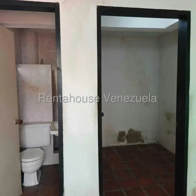 Casa (Duplex) en Venta en El Paraiso, Distrito Metropolitano - 47