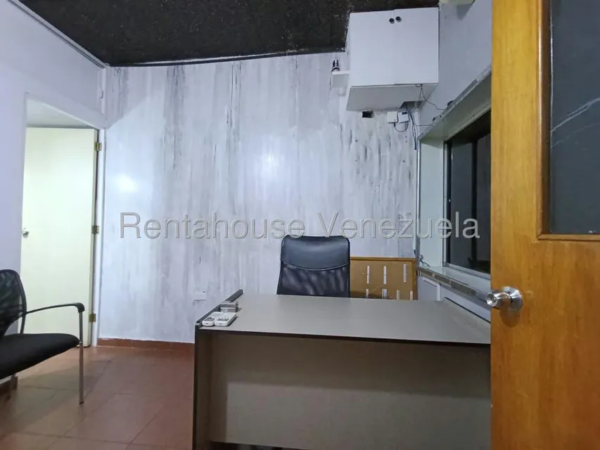 Comercial (Local Comercial) en Venta en Centro, Aragua - 13