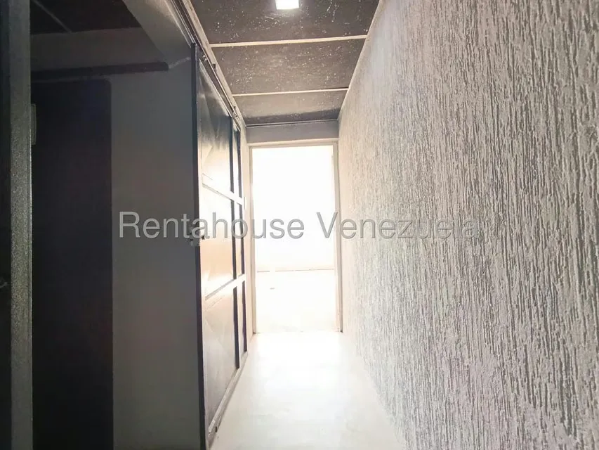 Comercial (Local Comercial) en Venta en Centro, Aragua - 38