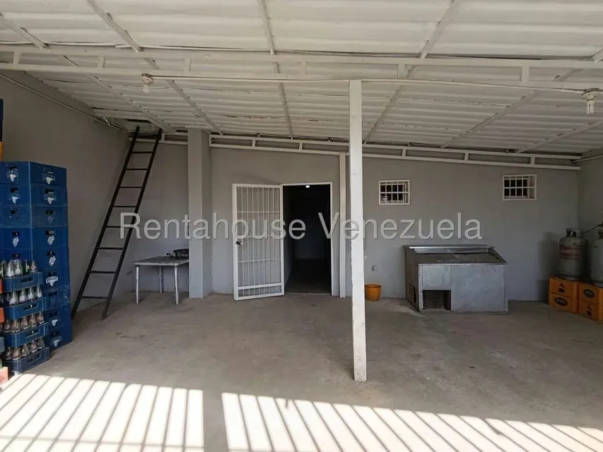 Comercial (Local Comercial) en Venta en Centro, Aragua - 40