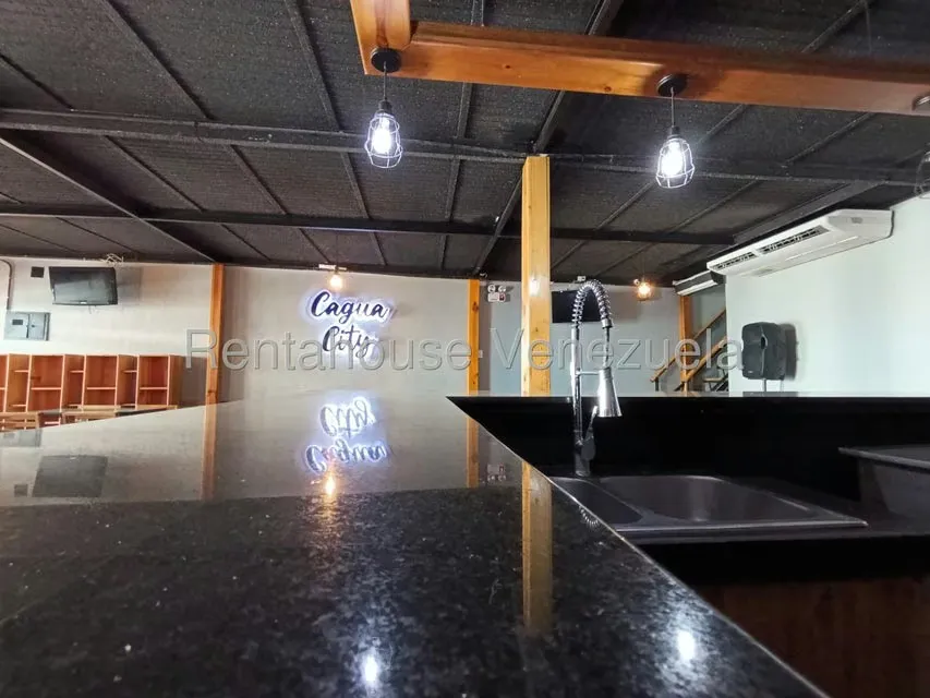 Comercial (Local Comercial) en Venta en Centro, Aragua - 75