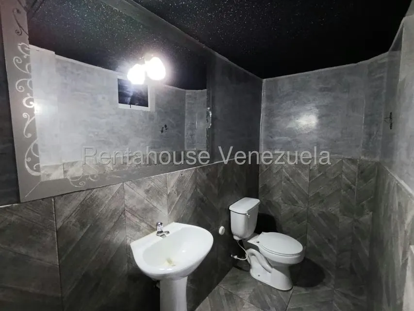 Comercial (Local Comercial) en Venta en Centro, Aragua - 92