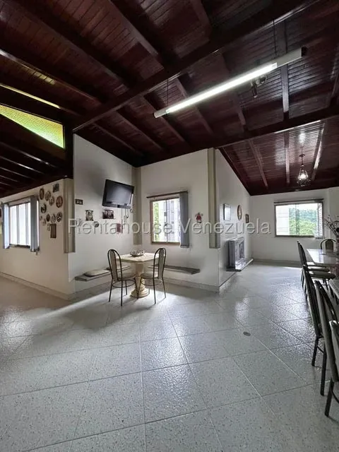 Apartamento (Duplex) en Venta en Terrazas del Avila, Distrito Metropolitano - 12