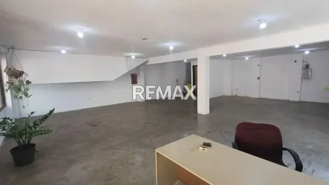Local comercial a pie de calle oeste Maracaibo - 3