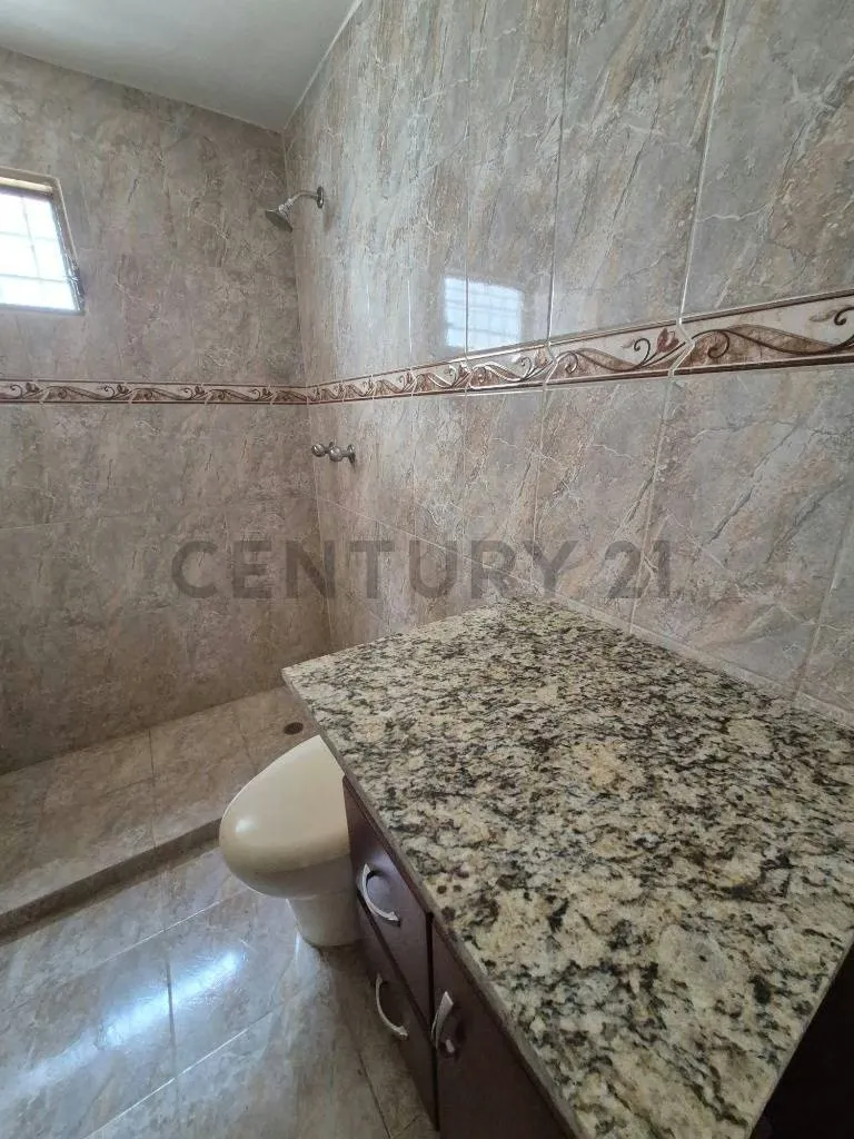 Cómodo Apartamento en Alquiler - C.R. El Rocío, Av. Principal de Lechería - 5
