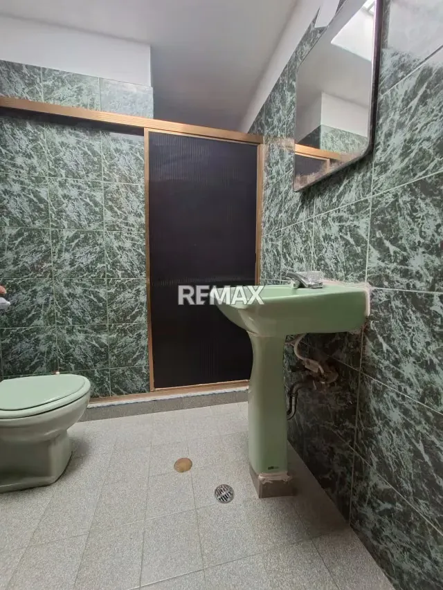 CASA EN VENTA - 13