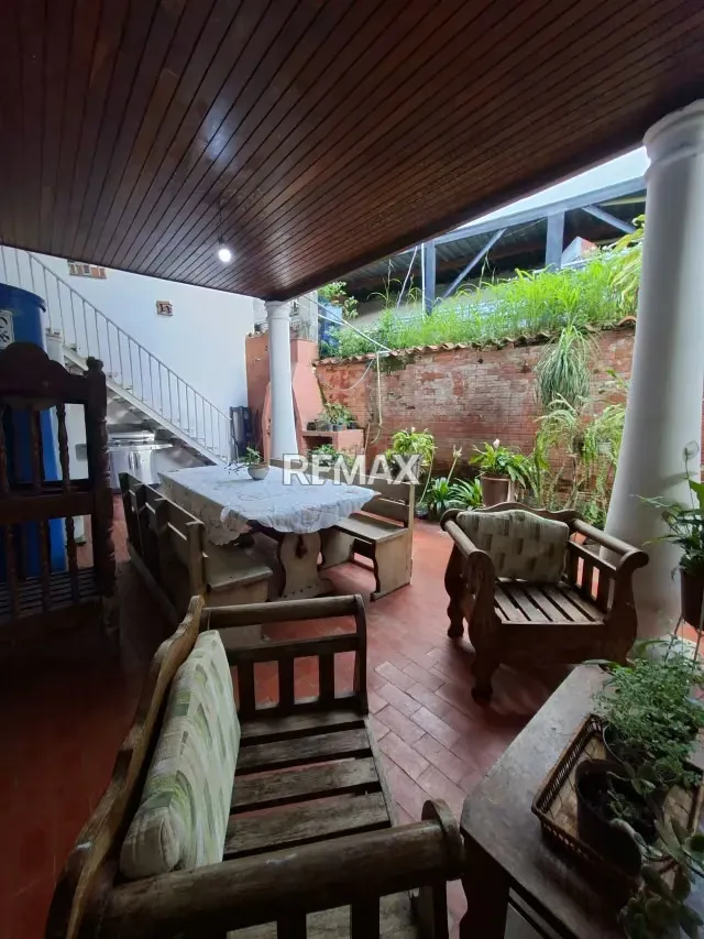 CASA EN VENTA - 19