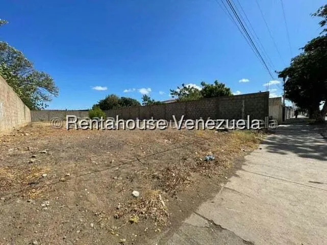 Terreno (Comercial) en Venta en Centro, Falcon - 17