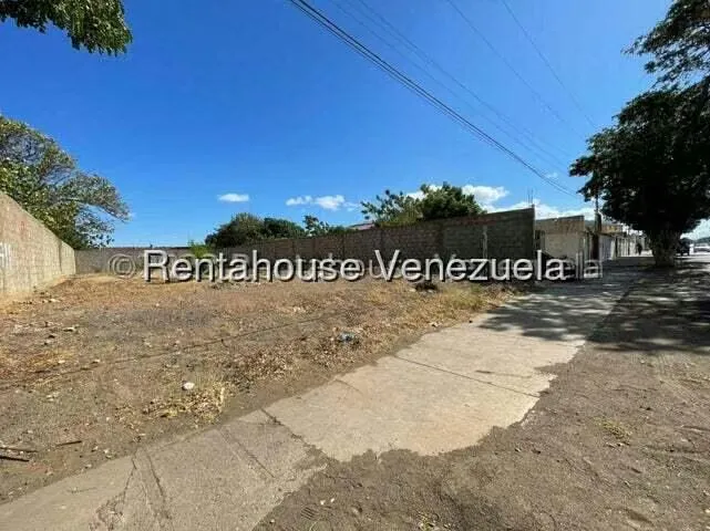 Terreno (Comercial) en Venta en Centro, Falcon - 5