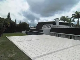 Vista 76