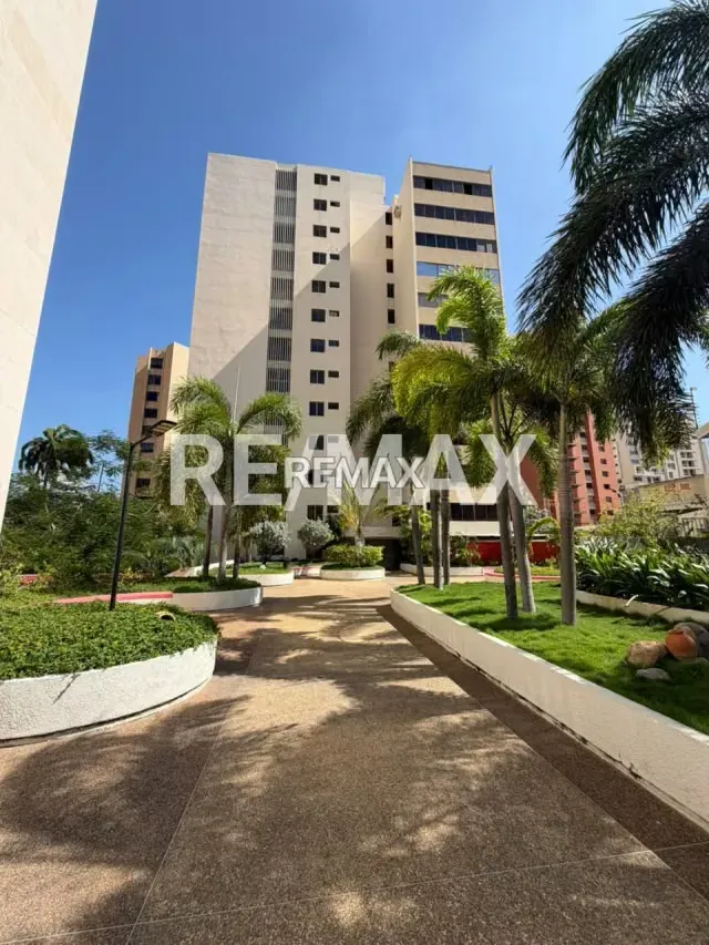 Apart en Venta Maria Eugenia La lago - 3