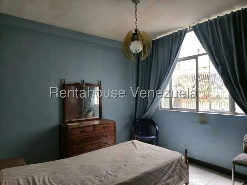 Apartamento (1 Nivel) en Venta en Parroquia La Candelaria, Distrito Metropolitano - 21