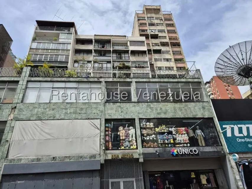 Apartamento (1 Nivel) en Venta en Parroquia La Candelaria, Distrito Metropolitano - 28
