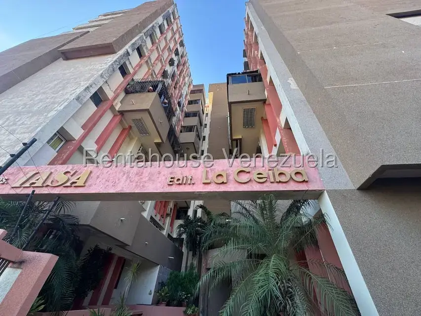 Apartamento (1 Nivel) en Venta en Intercomunal, Zulia