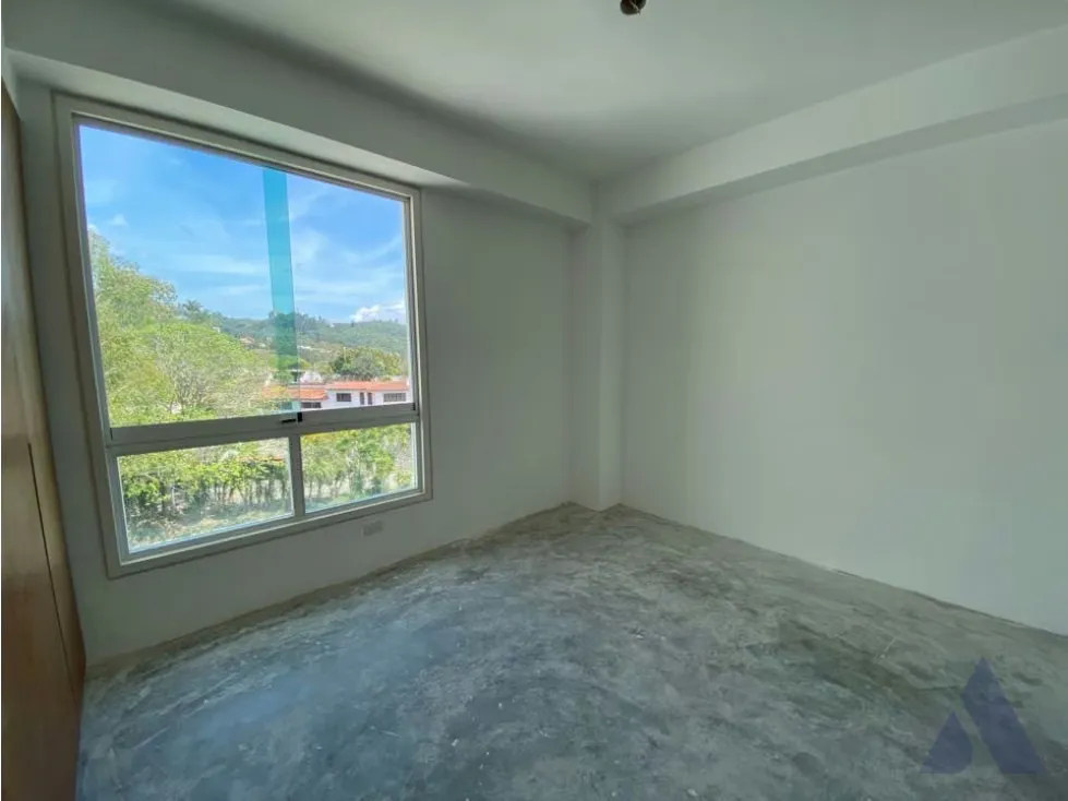 Vendo apartamento 140m2 La Lagunita 3038 - 21