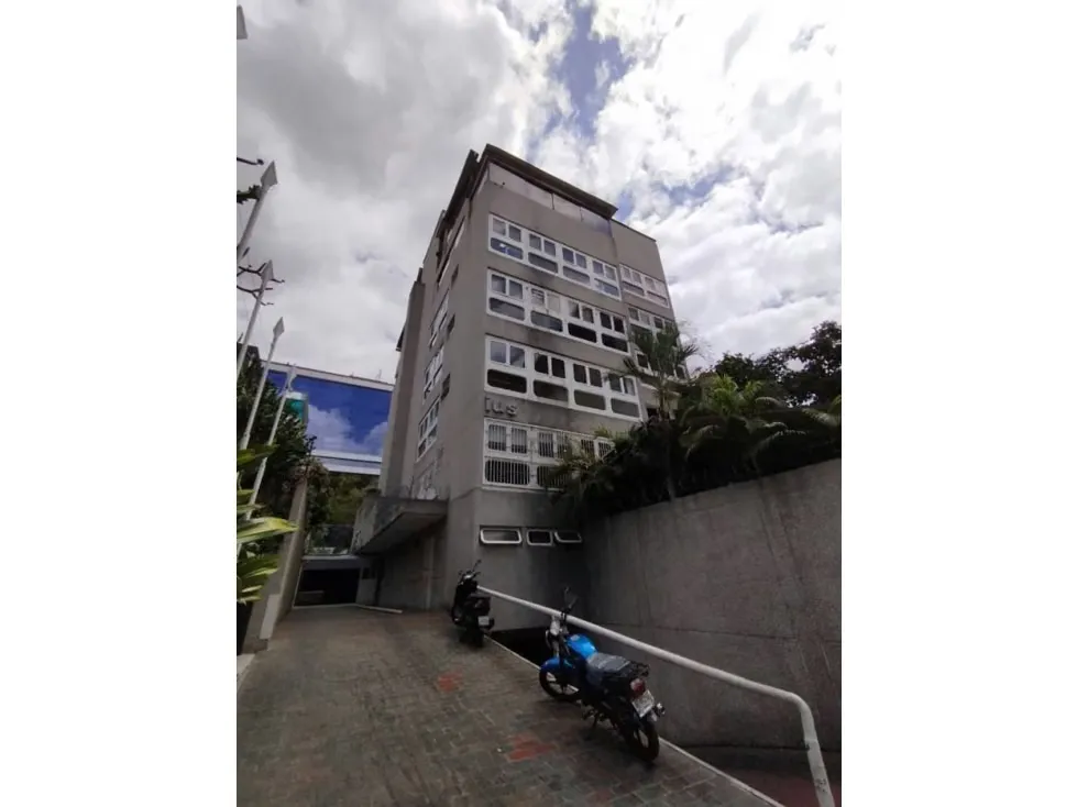 Alquilo oficina 80m2 Las Mercedes 3132