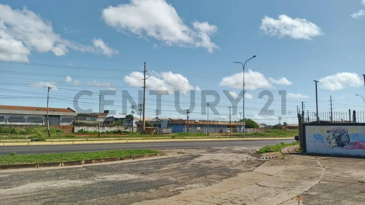 ¡Gran Oportunidad de Inversión! Centro Comercial Villa Betania - 8
