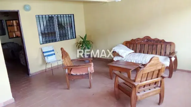 Venta de Casa de dos niveles en la llanada Cumana, Estado Sucre - 2