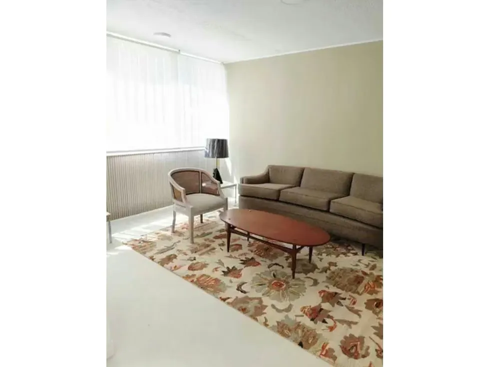 Alquilo habitación 20m2 Lomas de La Trinidad 6773 - 7
