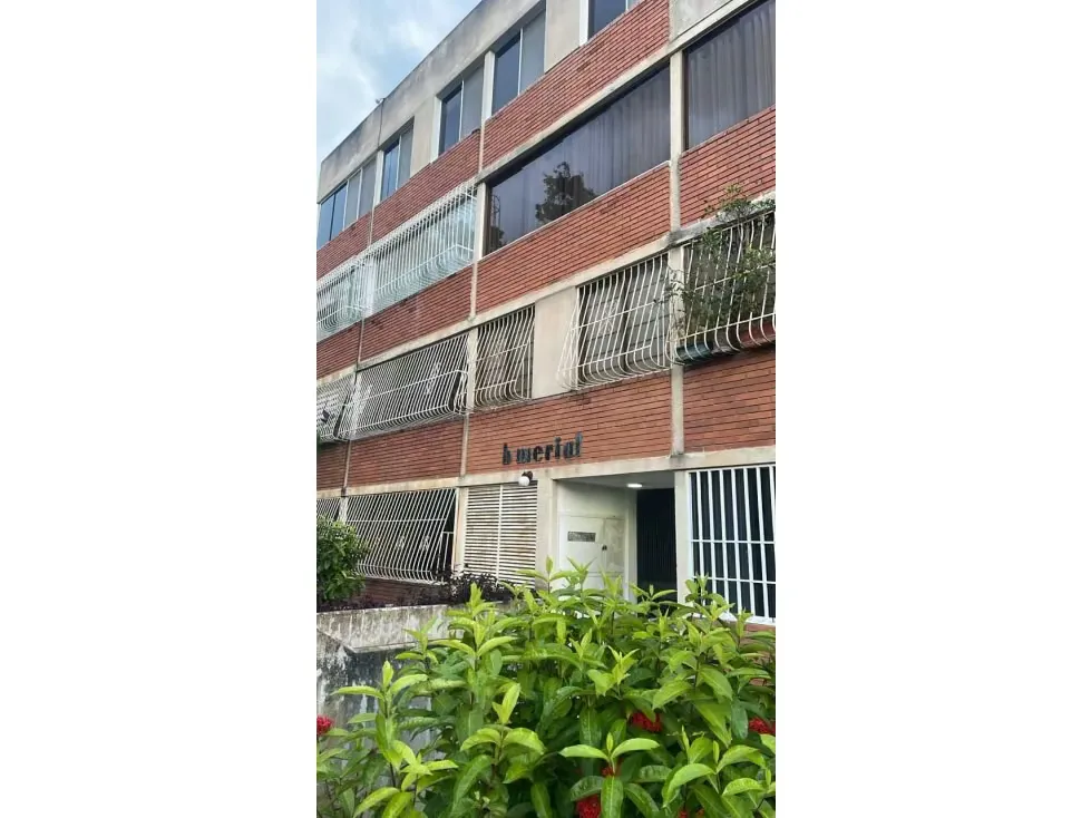 Alquilo habitación 20m2 Lomas de La Trinidad 6773 - 9