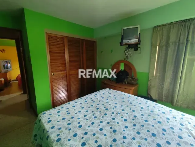 EN VENTA APARTAMENTO EN ALTAGRACIA - 4
