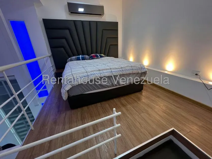 Apartamento (Penthouse) en Venta en San Bernardino, Distrito Metropolitano - 24