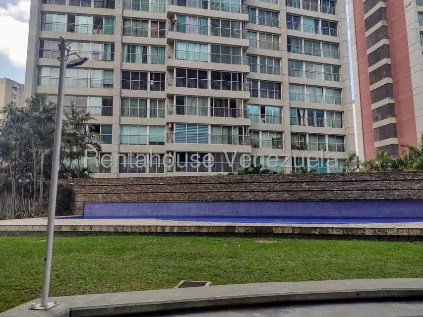 Apartamento (Penthouse) en Venta en San Bernardino, Distrito Metropolitano - 34