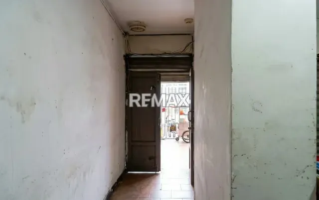 EN VENTA LOCAL COMERCIAL EN PARROQUIA ALTAGRACIA - 5
