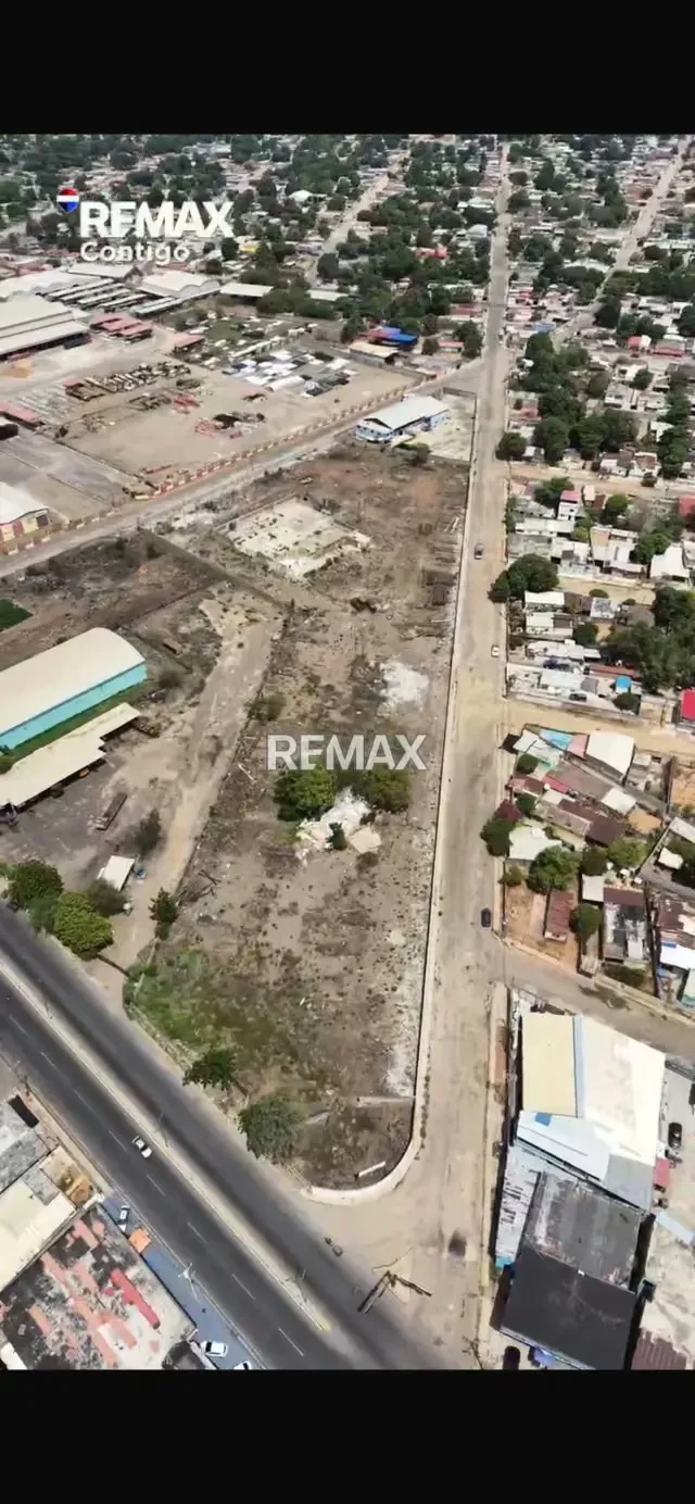 TERRENO EN VENTA EN ZONA INDUSTRIAL ZONA SUR - 3