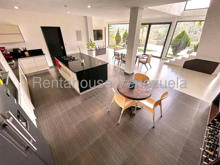 Casa (Duplex) en Venta en Club de Campo, Miranda - 14