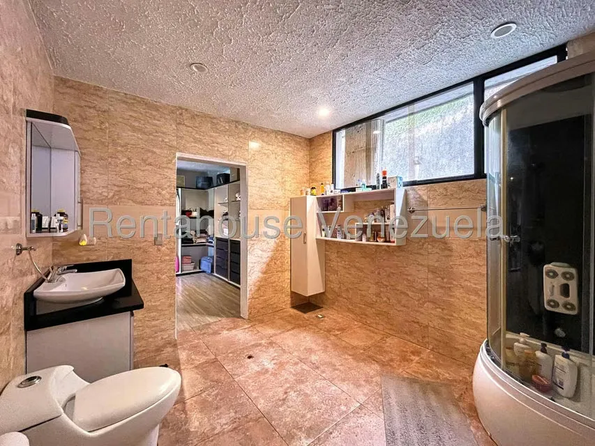 Casa (Duplex) en Venta en Club de Campo, Miranda - 25
