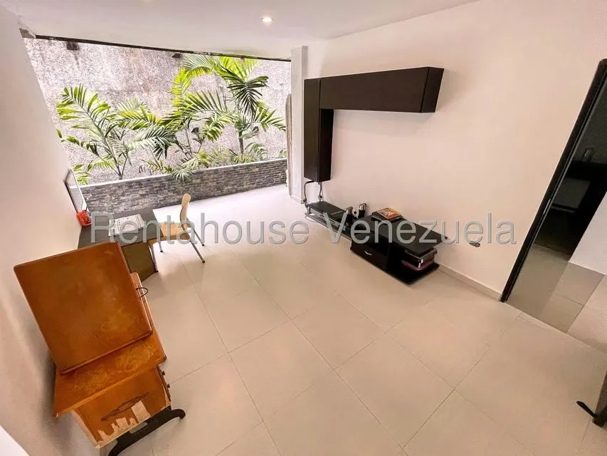 Casa (Duplex) en Venta en Club de Campo, Miranda - 39