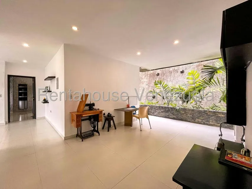 Casa (Duplex) en Venta en Club de Campo, Miranda - 41