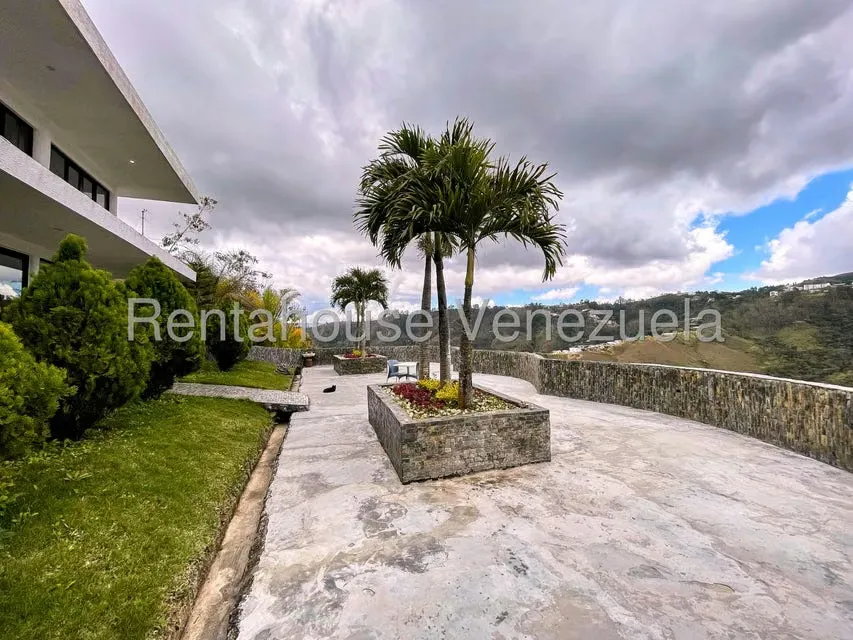 Casa (Duplex) en Venta en Club de Campo, Miranda - 49