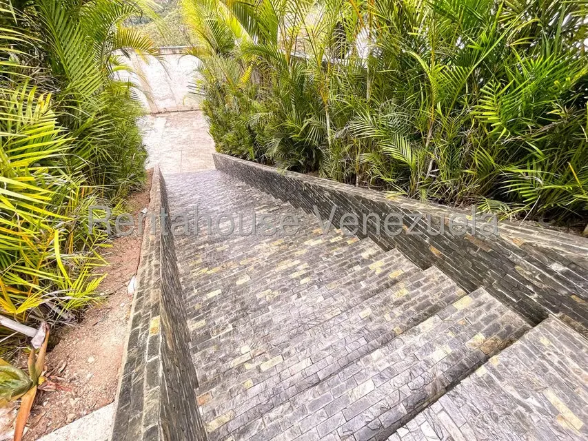 Casa (Duplex) en Venta en Club de Campo, Miranda - 53