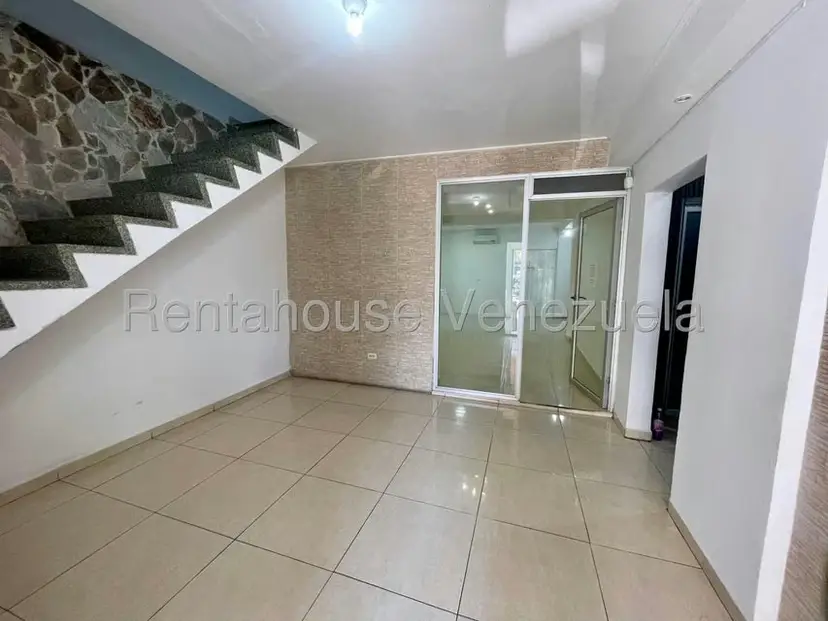Comercial (Local Comercial) en Alquiler en Nueva Segovia, Lara