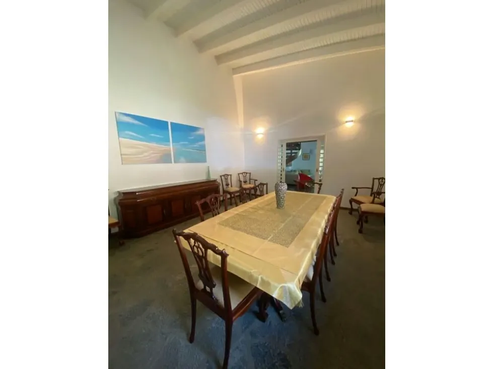 Se vende casa 680m2 4h+2s/7b/10p Cerro Verde 4377 - 27