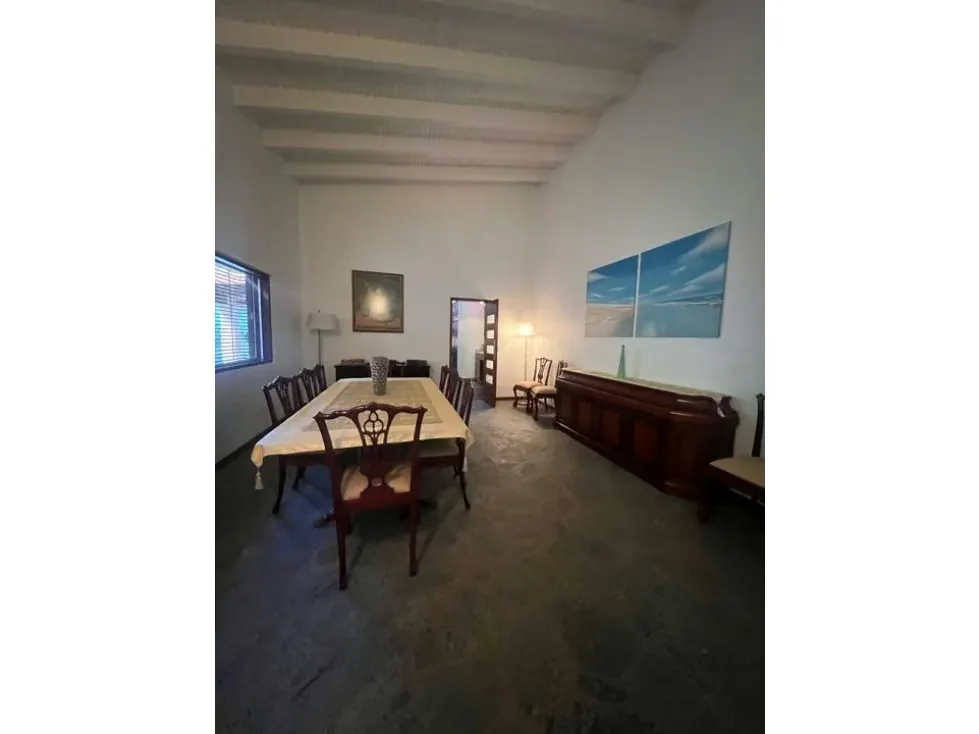 Se vende casa 680m2 4h+2s/7b/10p Cerro Verde 4377 - 45