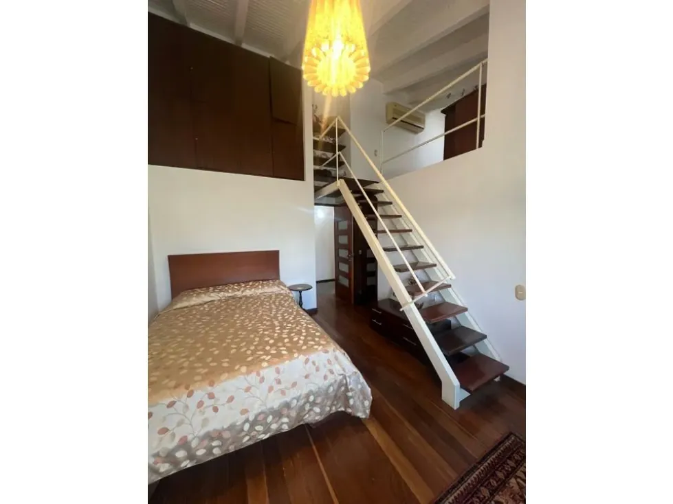 Se vende casa 680m2 4h+2s/7b/10p Cerro Verde 4377 - 48