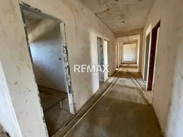 LOCAL COMERCIAL EN VENTA AV. INTERCOMUNAL CABIMAS, SECTOR LA VACA - 5