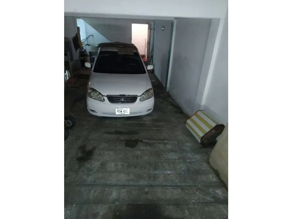 VENTA DE CASA EN EL JUNQUITO KM 12, LIBERTADOR. - 14
