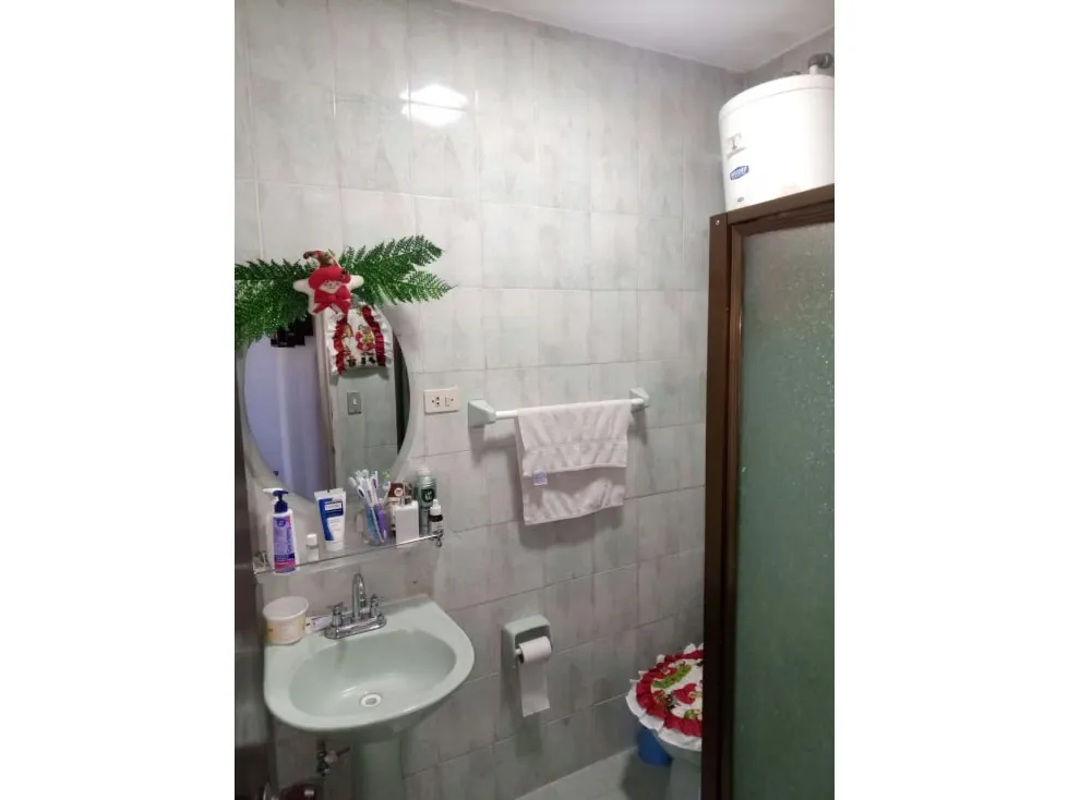 VENTA DE CASA EN EL JUNQUITO KM 12, LIBERTADOR. - 8