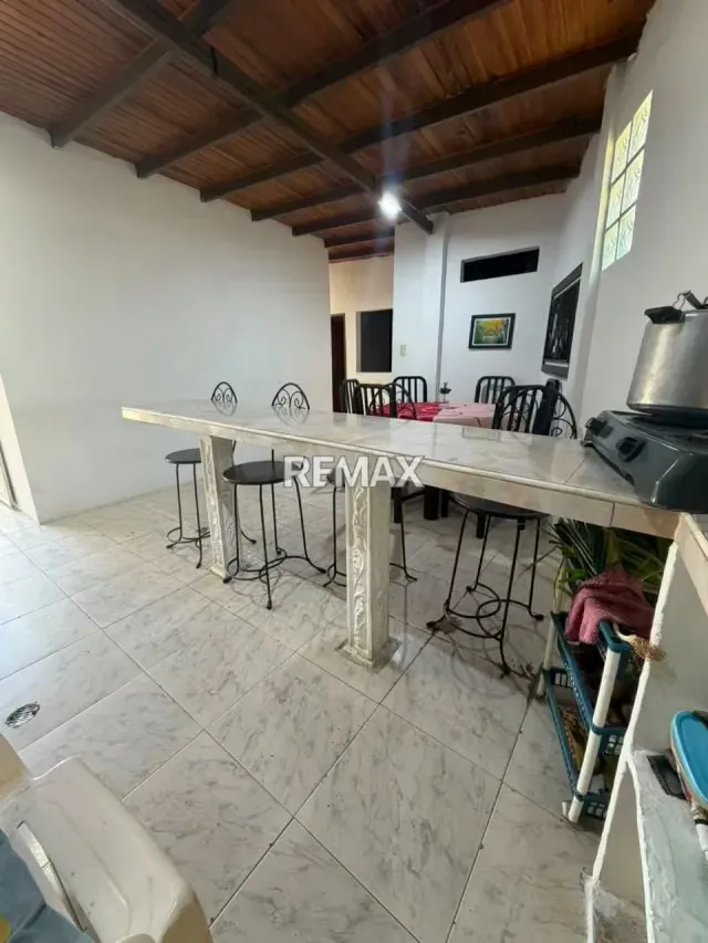 Hermosa Casa a la Venta - 10
