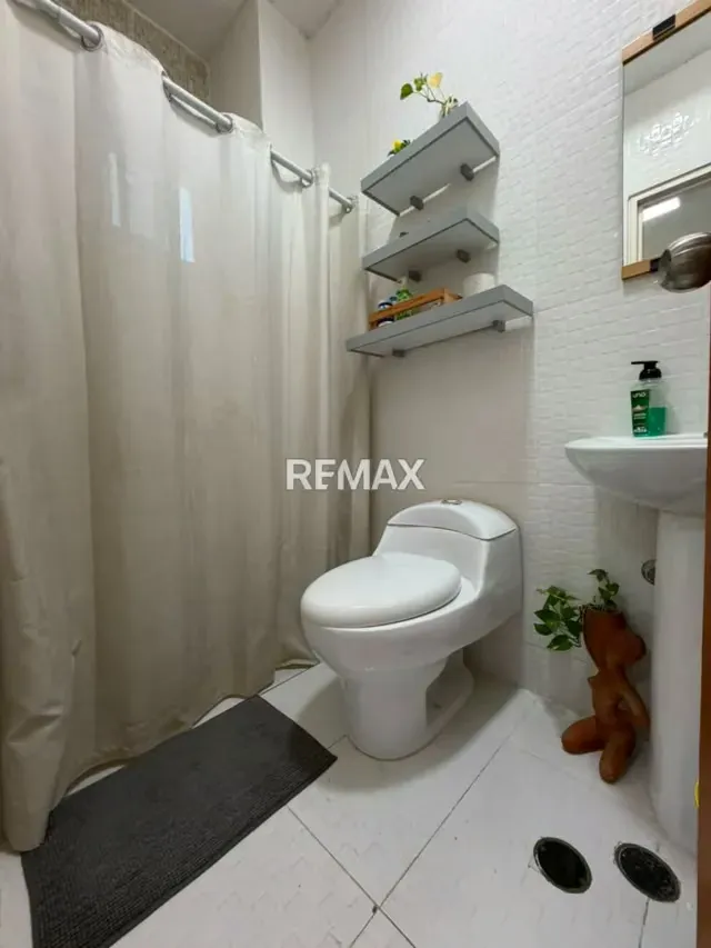 Apartamento en Venta Res. Lemans Suites - 7